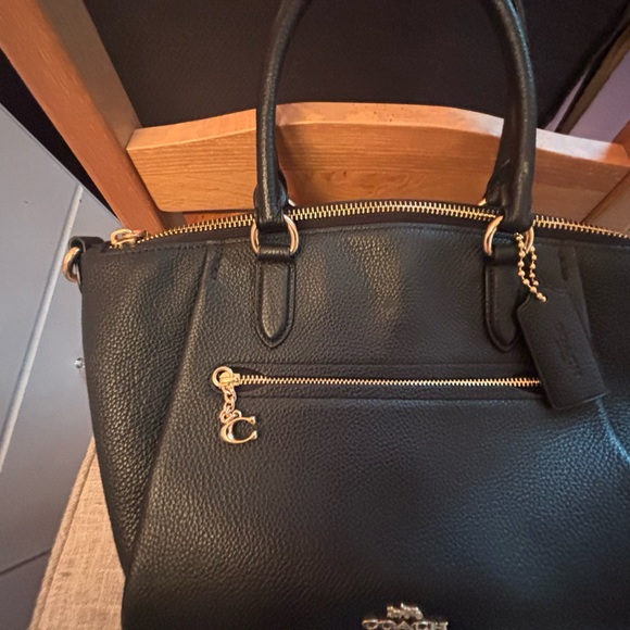 Black coach handbag like new - Picture 5 of 9